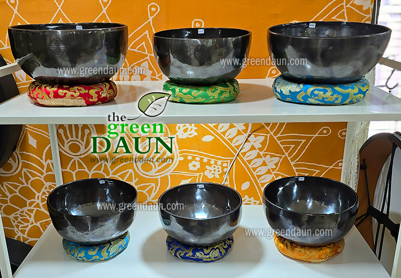 Full Moon Black Singing Bowl